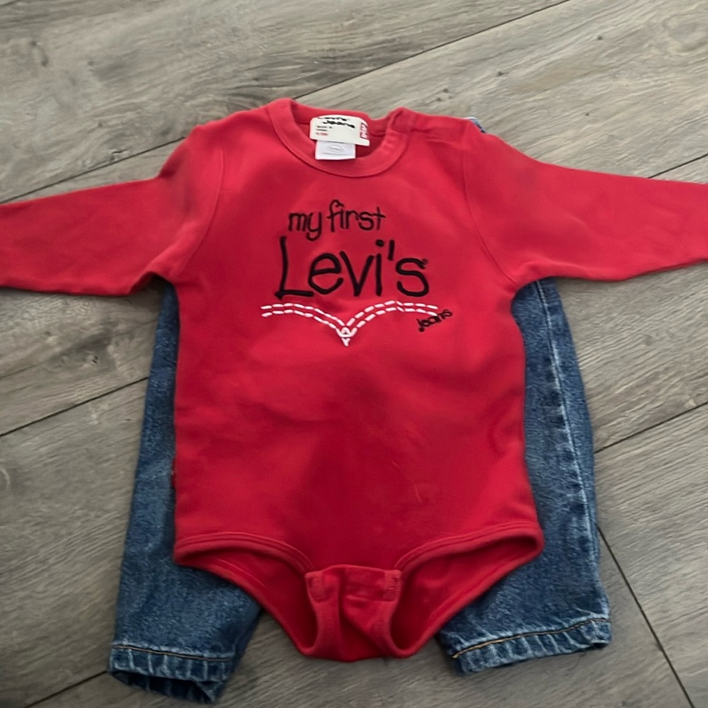 My first Levi’s onesie and Jeans. Size 6/9 months